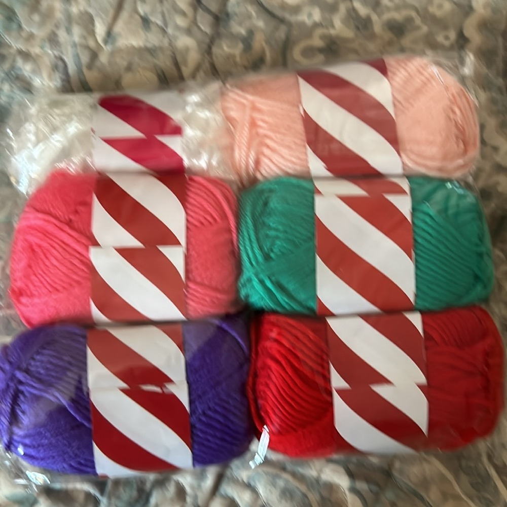 Yarn Craft Kit - Picture 2 of 2
